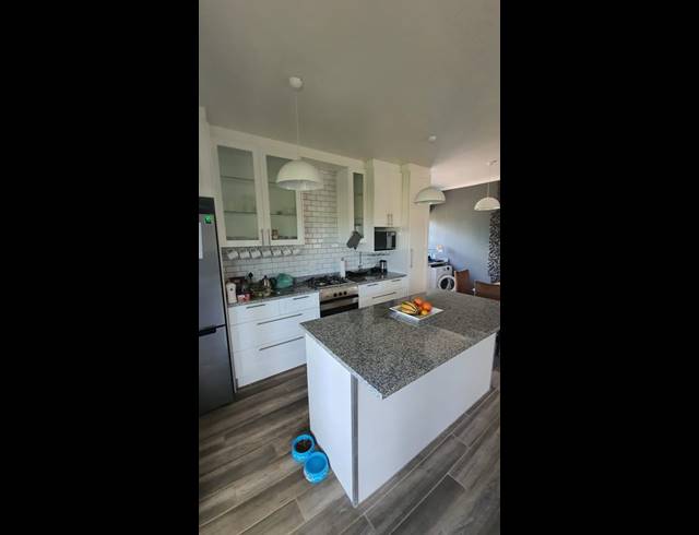 1 BEDROOM APARTMENT SOLD IN CLIFTON HILL ESTATE